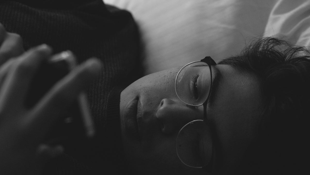 Risks of Using Your Smartphone at Night